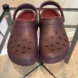 Crocs Plum with Fleece Lining